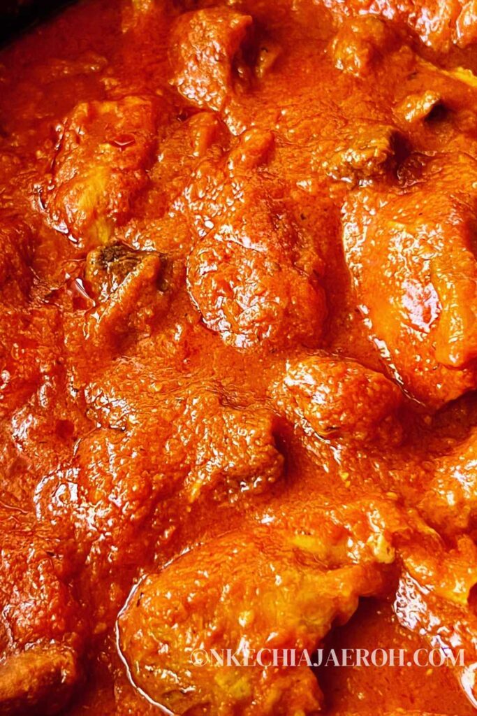 Nigerian red tomato stew is a savory sauce made with fresh tomatoes, onions, bell peppers, herbs, and spices. Nigerian stew, also known as African, is a famous dish with its distinct red color. You can serve Nigerian tomato stew with white rice or beans. This homemade Naija sauce is a savory, spicy, flavorful, tasty red sauce you can put on anything, especially white rice! You can also add some to egusi soup or okra soup! #Nigerianstew #Africanstew #Riceandstew