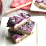 Healthy Frozen Yogurt-Oat Bars with Blueberry Swirl. Perfect Yogurt Bark. Sugar-free Summer Treat. Perfect Sugar-free yogurt treat for everyone! These frozen Yogurt bars are the ideal summer snacks or breakfasts.