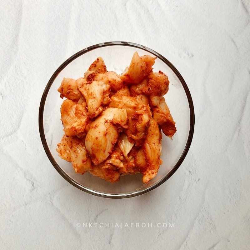 Sliced and seasoned chicken breast! for healthy chicken stir fry