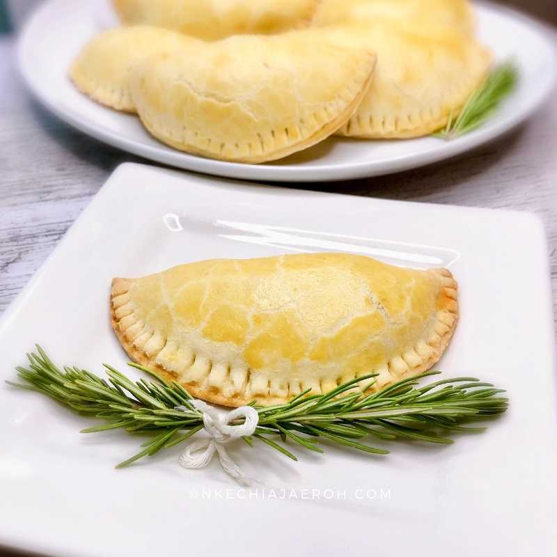 Nigerian Meat Pie 
