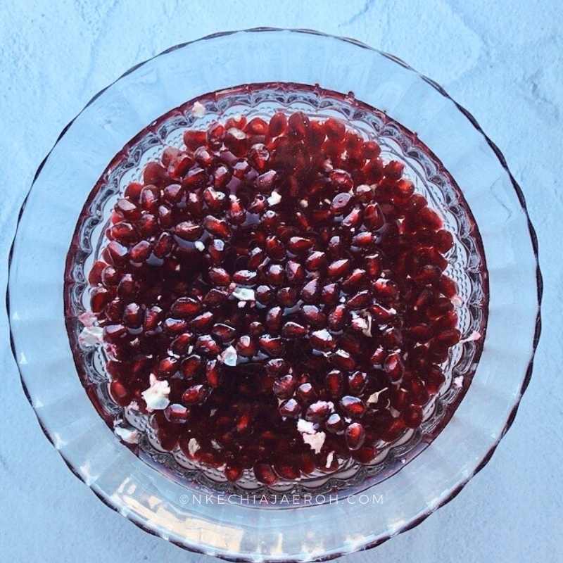 Rinse the pomegranate seeds, then you can enjoy it as snacks, in salads, in oatmeal, as garnishing.