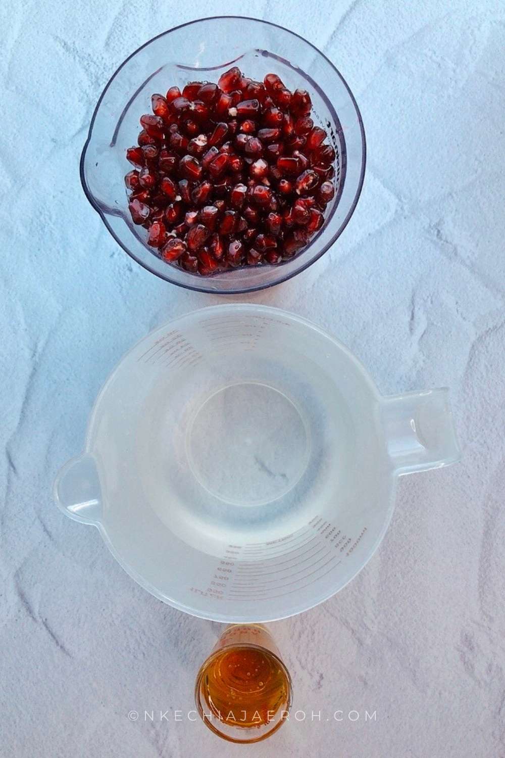 The ingredients for making this pomegranate juice include – pomegranate seeds, water, and honey (optional). Keep reading or scroll for the pomegranate juice recipe instructions. 