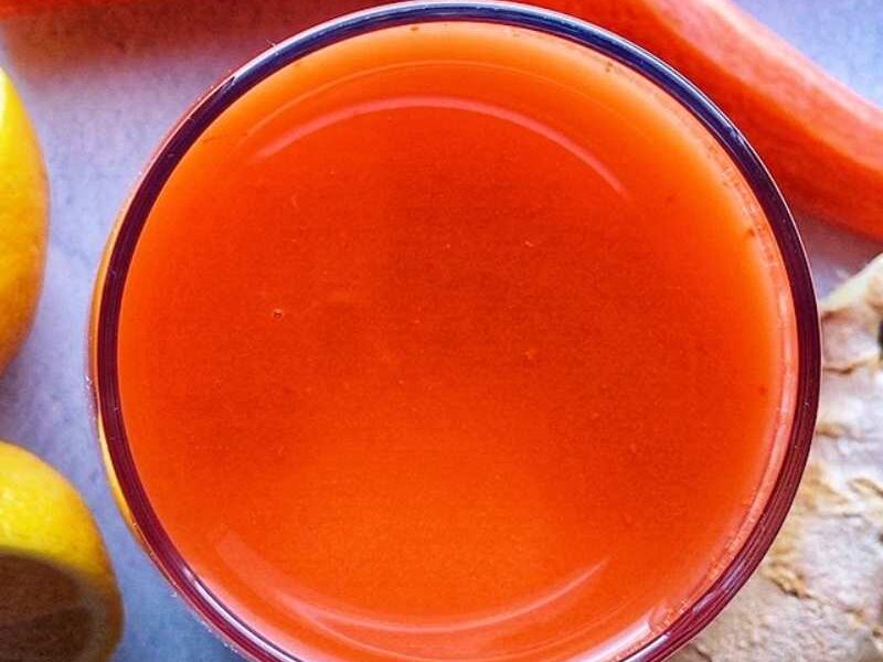 Easy and refreshing homemade carrot juice recipe made with fresh carrots, ginger, lemon, and apple is loaded with nutrients and excellent for the body! Sometimes I also add orange to this carrot juice recipe. Surprisingly (well, not), carrots taste great by themselves; however, to make it taste even better, I love to add an apple to it. This way it does not require any refined sugar or honey!