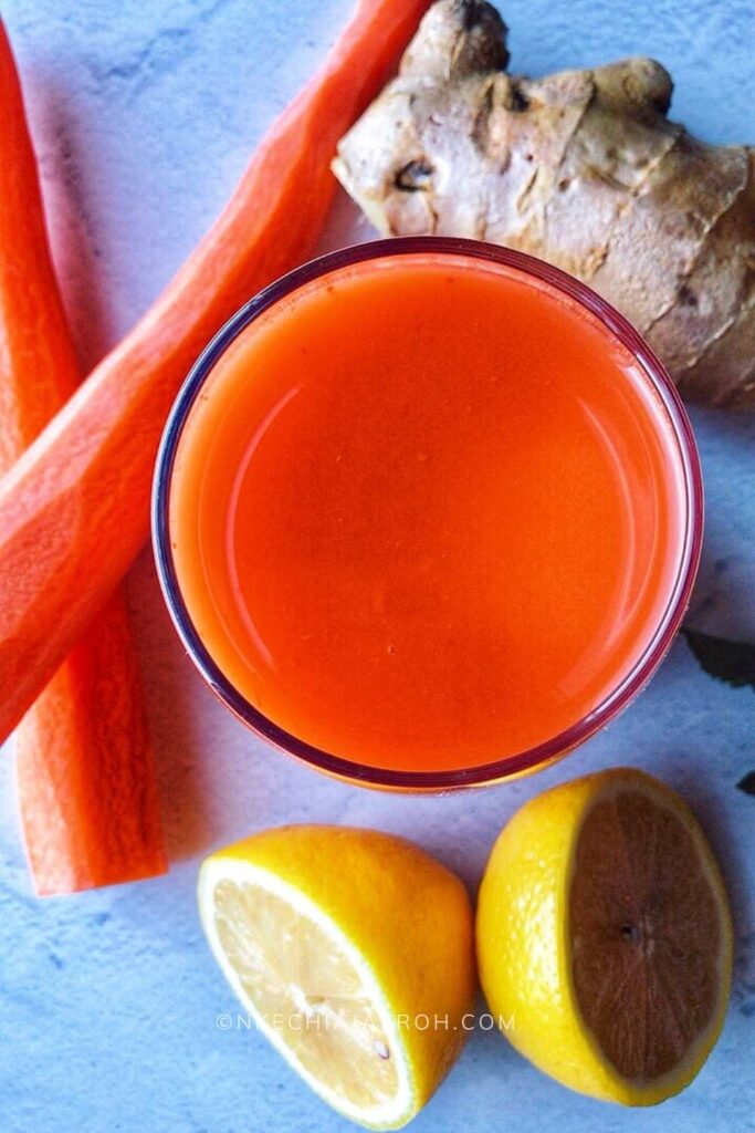 How to Make Juice Using a Blender! Easy Apple, Carrot & Ginger Juice!