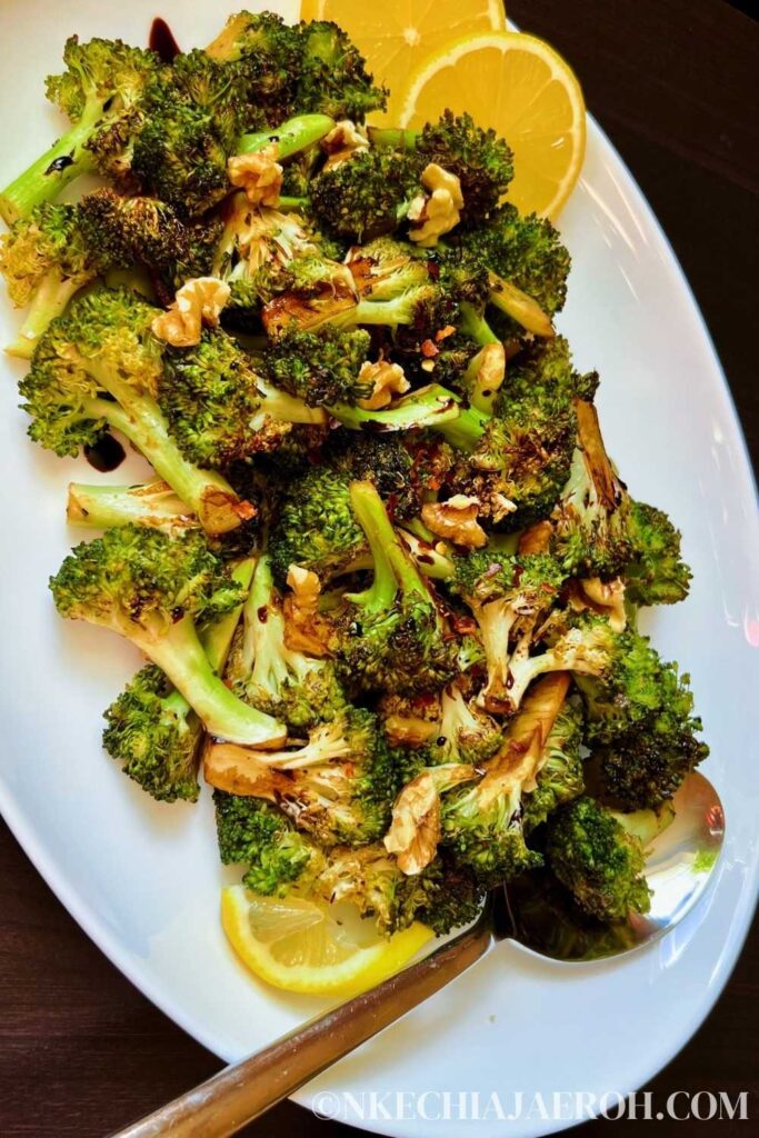 Cooking broccoli in the air fryer is easy and takes only a few minutes. This easy air fryer roasted broccoli with balsamic vinegar is crunchy, tender, tasty, tangy, and sweet. And will make a great side dish to any main dish. This air fryer broccoli is packed with flavors, and you will honestly never cook broccoli another way! If you are looking for the next right vegetable to roast in your air fryer, this easy broccoli recipe takes only 8 minutes to cook. This air-fried broccoli is truly the best! #airfryerbroccoli #BestAirFryerBroccoli #RoastedBroccoli #airfryervegetables 