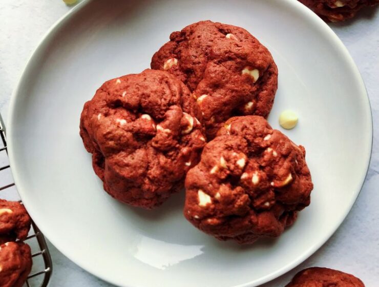 These bright red-colored cookies with white chocolate chips and no artificial coloring will become your go-to red velvet cookie recipe. Tasty, healthy red velvet cookies with beets taste exactly like the classic red velvet cake but in cookies. They are very delicious without any taste of the earthy beets! These are the perfect chewy and soft cookies with melty white chocolate chips—the best classic red velvet cake in cookie form.