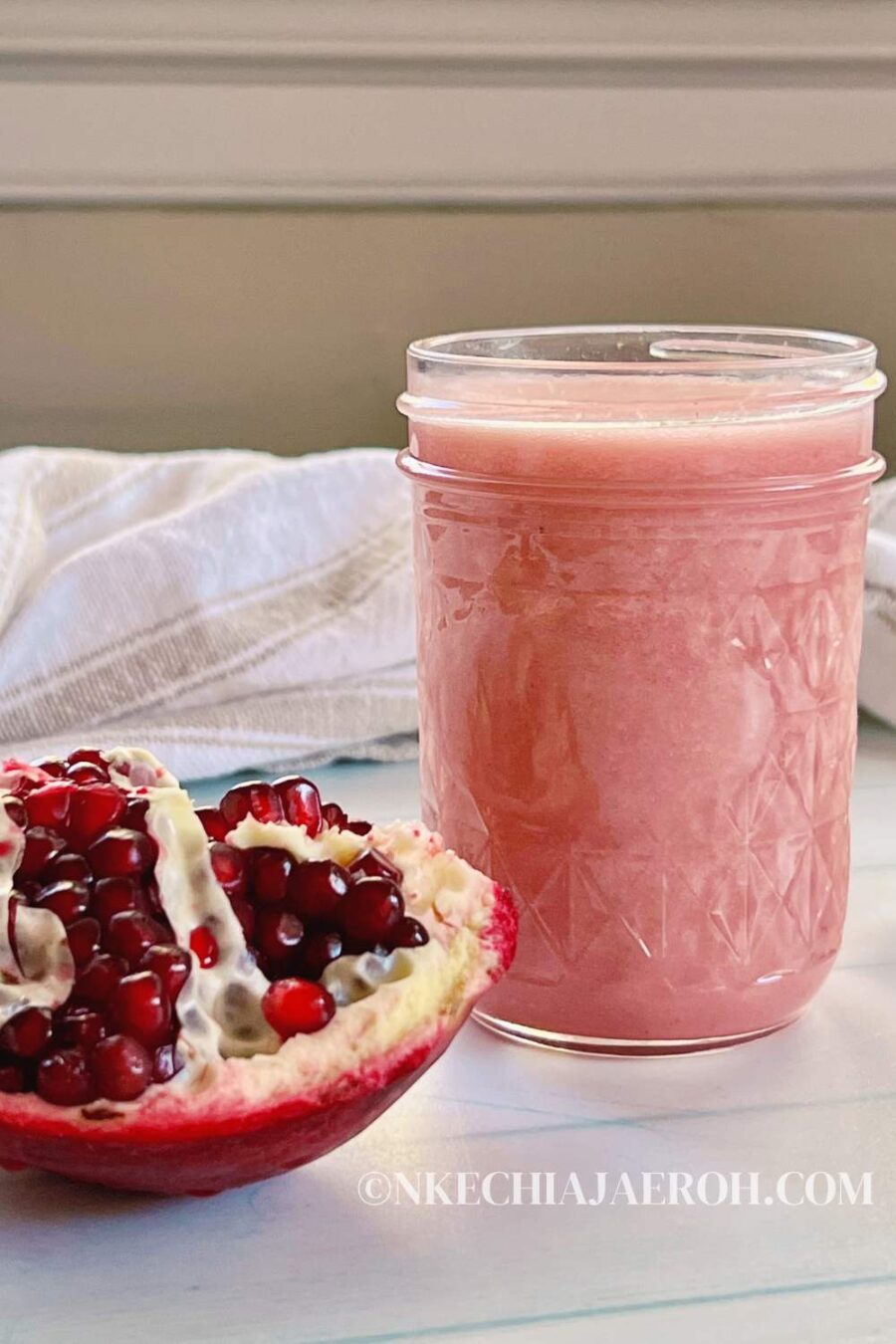 Pomegranate Salad Dressing (Homemade Pomegranate Vinaigrette) Nkechi