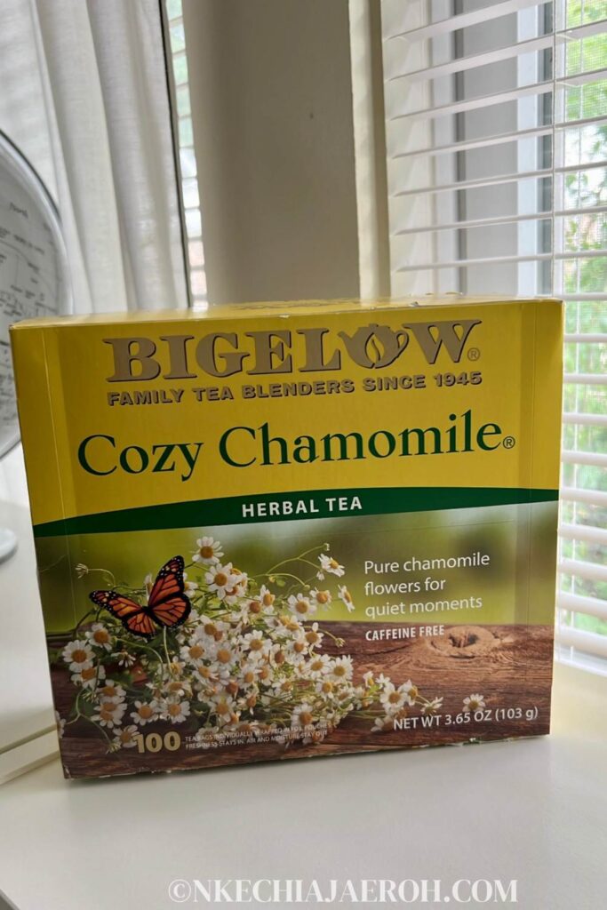 Chamomile tea contains Matricaria recutita, a compound with sedative effects. The sedative effects of chamomile tea is a natural remedy to stop anxiety attacks naturally and help you sleep better.