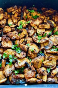 A simple recipe of air fryer mushrooms requires sliced mushrooms, paprika, olive oil, onion powder, garlic powder, dry thyme, salt, and pepper! Making mushrooms in your air fryer is the easiest way to make mushrooms. It takes only a few minutes, resulting in the best tasting mushroom ever! You can add sliced air-fried mushrooms to salads and bowls or use them as appetizers or snacks. This easy salt and pepper sliced air fryer mushroom recipe with paprika is vegan and perfect for non-meat eaters and vegetarians!