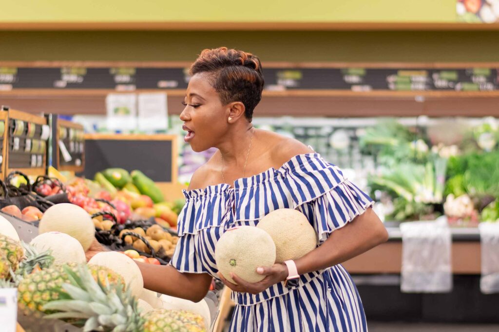 Every balanced plate begins with the choices you make at the grocery store. These simple, realistic tips can help you shop with intention and set yourself up for healthier meals all week long: Plan ahead and write a list. Knowing what you’re shopping for reduces impulse buys and decision fatigue.