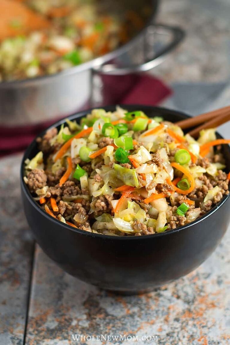 This Egg Roll in a Bowl is a one pan meal that’s super healthy, loaded with veggies, flavorful, and ready in less than 30 minutes! 
Whether you serve it on top of rice, cauliflower rice, or eat it on its own, it’s gluten-free and easily adaptable for any special diet.