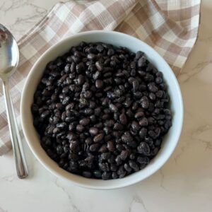 How to Cook Black Beans From Scratch (Dry Beans Recipe)