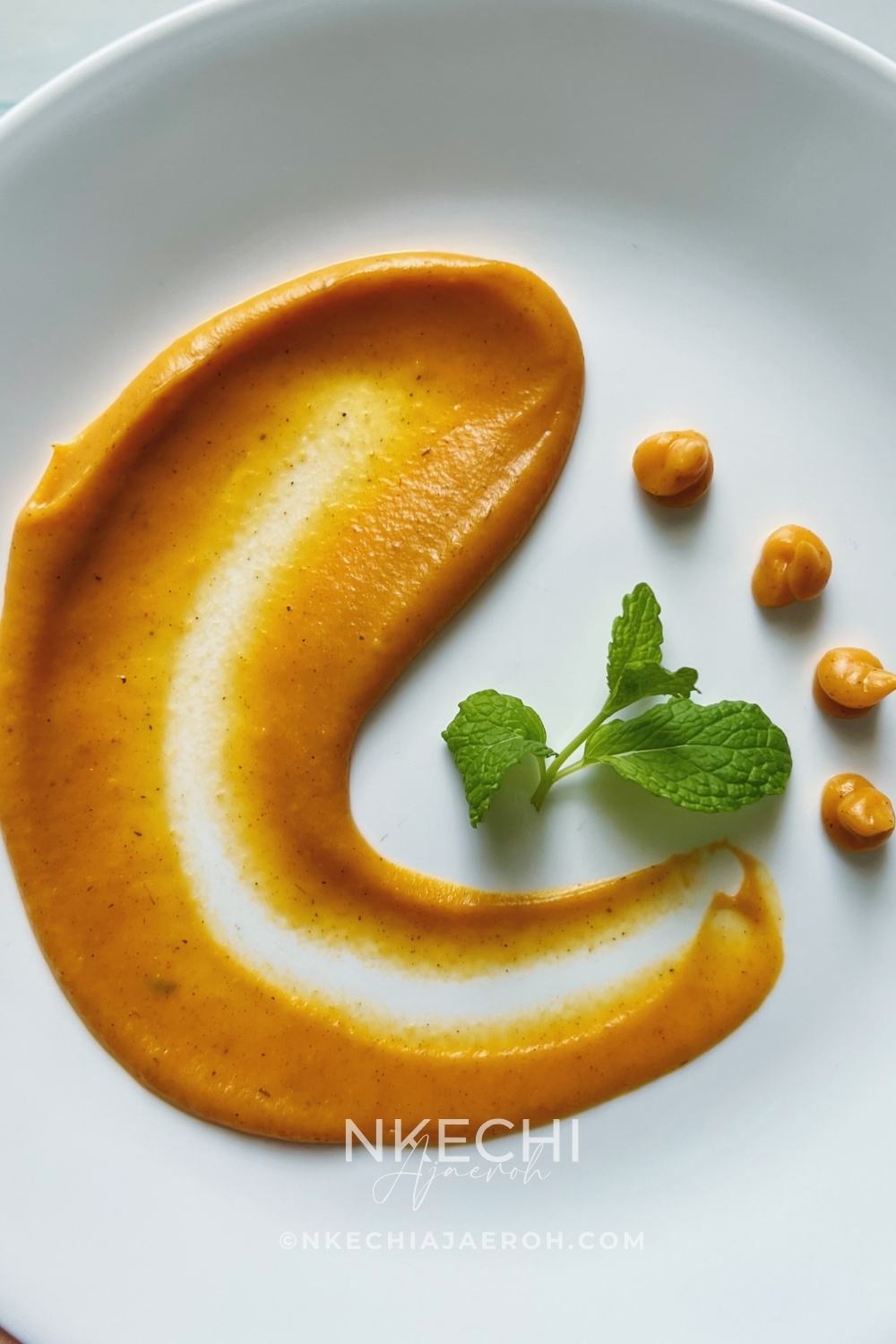 Looking for an unconventional side dish that will bring color and excitement to the dinner table, you’ve got it. Roasted garlic butternut squash is here. It is pretty, tasty, and incredibly easy to make. This puréed autumn squash is packed with flavors and nutritious. Whether you're looking for new dinner or holiday side ideas, puréed roasted butternut squash is a game-changer! This is literally fire!